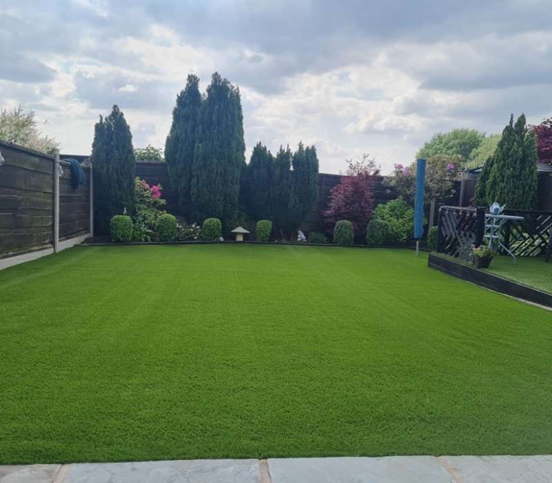 35mm Superlawn Classic Plus £15.99 m2