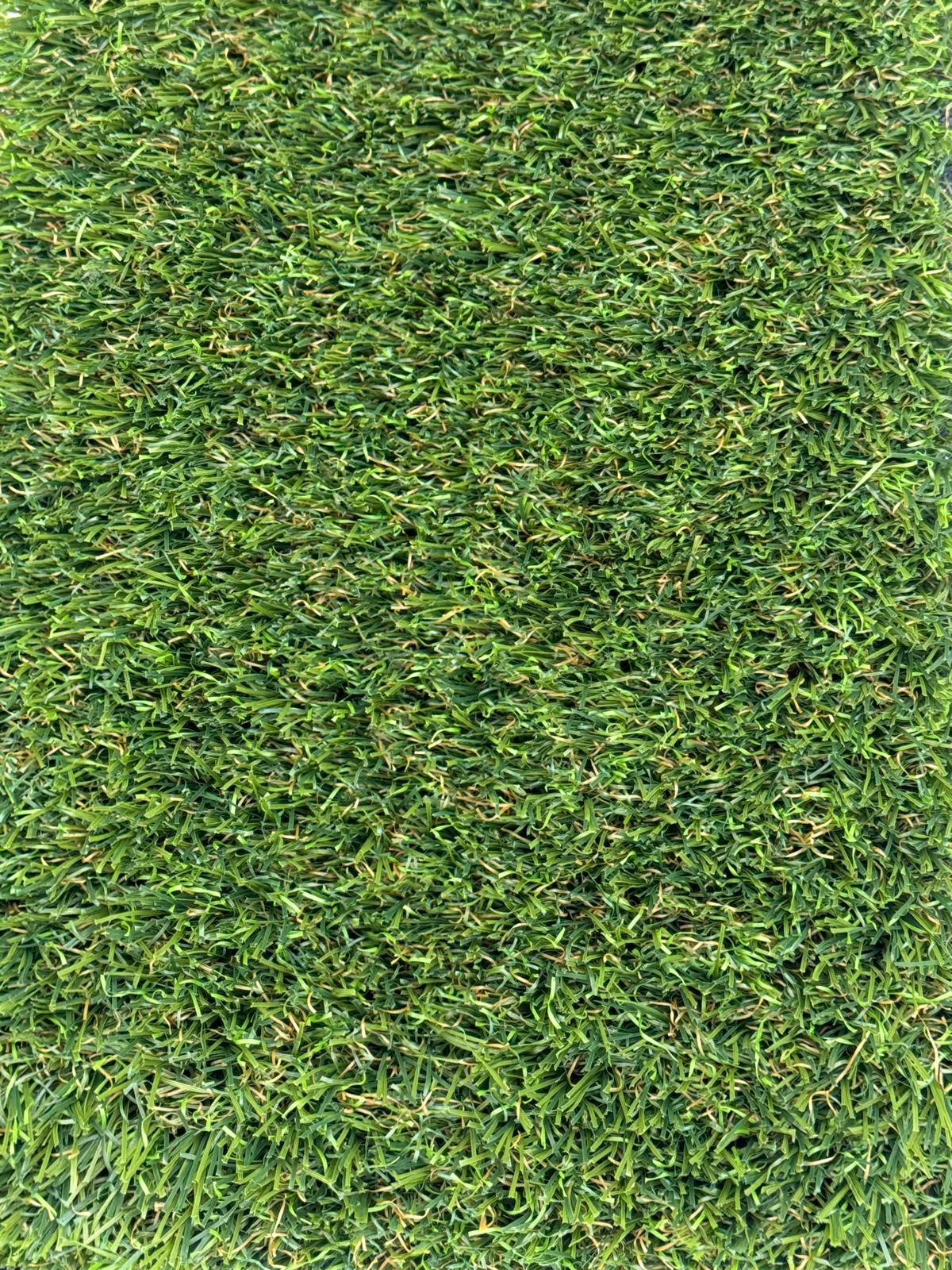 40mm Superlawn Natural £19.99 m2